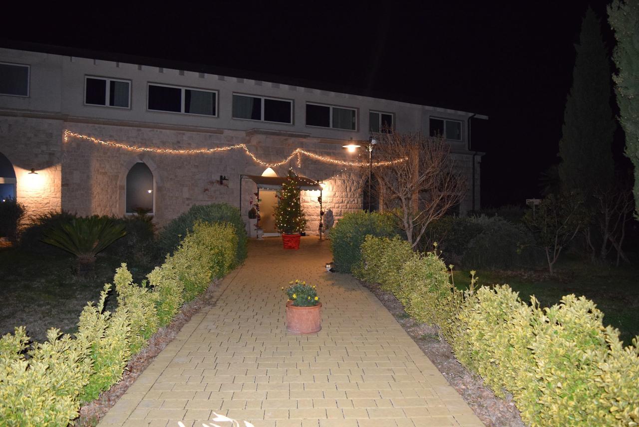 Zyra Garden Club Panzió Acquaviva delle Fonti Kültér fotó
